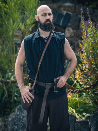 Trollfelsen Gewandung Hemd Yeoman schwarz 2